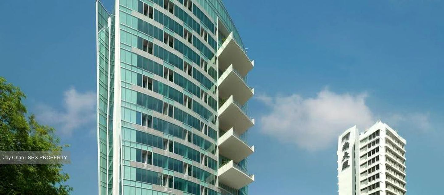 Arc 380 (D8), Office #631386641